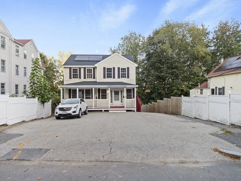 40 Lakewood St, Worcester